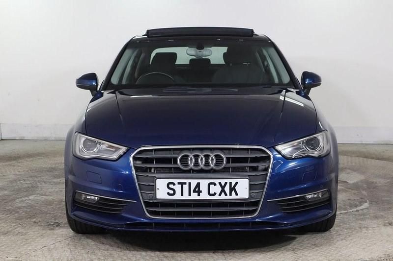 Used Audi A3 Sport 140 HP (102 kW) 2014 Blue Sedan