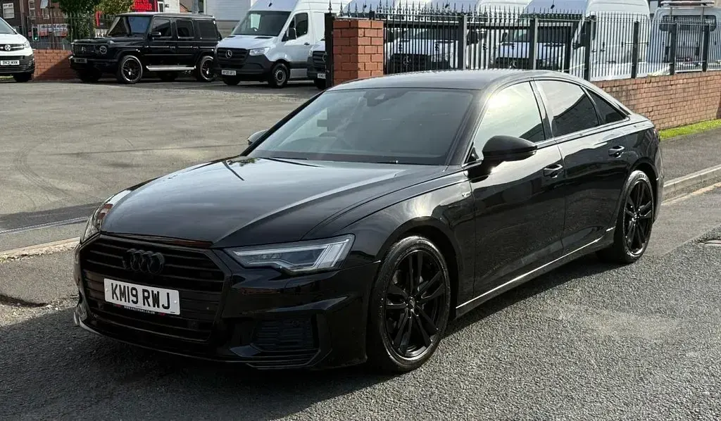 Used Audi A6 S-Line 201 HP (147 kW) 2019 Black Sedan