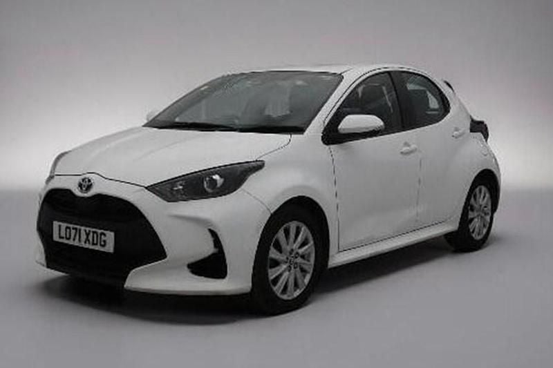 Used Toyota Yaris Hybrid 116 HP (85 kW) 2022