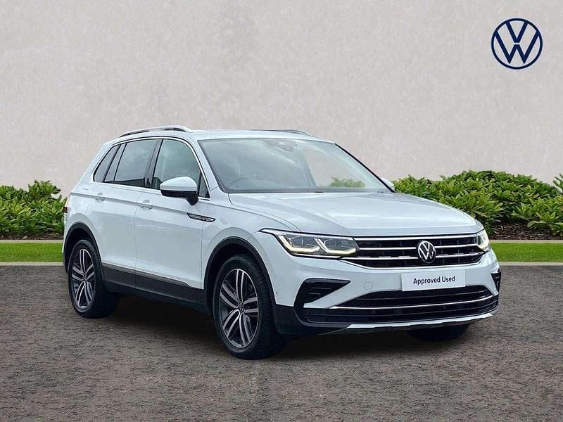 White Used 2023 VW Tiguan Elegance SUV | £26,250 (Fair price) - Image 1/4