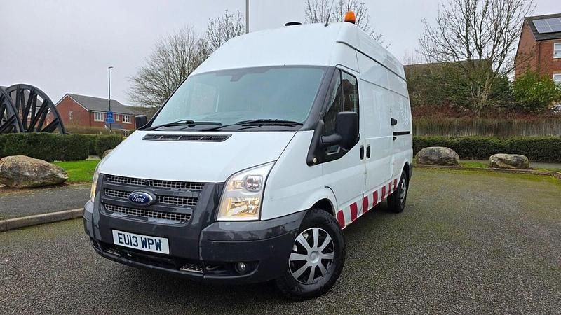 Used Ford Transit 100 HP (73 kW) 2013 White Van