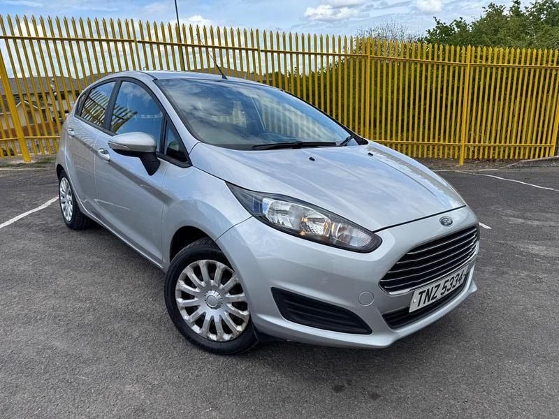 Silver Used 2013 Ford Fiesta Style Hatchback | £5,290 (Fair price) - Image 1/3