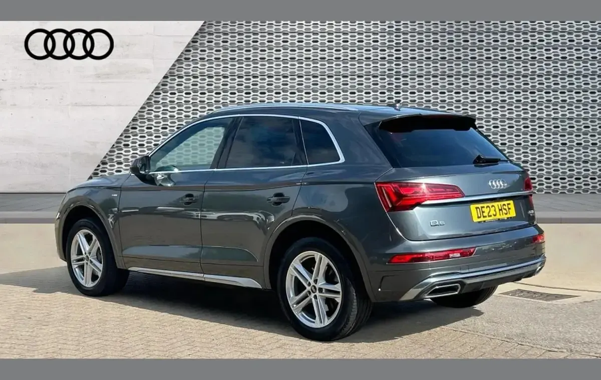 Used Audi Q5 S-Line 204 HP (150 kW) 2023 Grey SUV