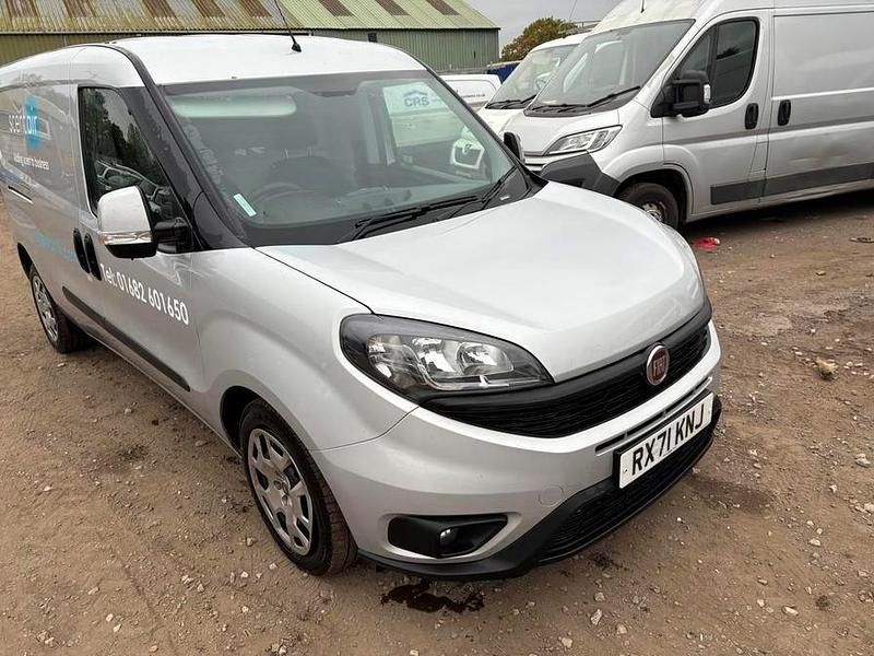 Silver Used 2021 Fiat Doblò MPV | £4,295 (Super price) - Image 1/4