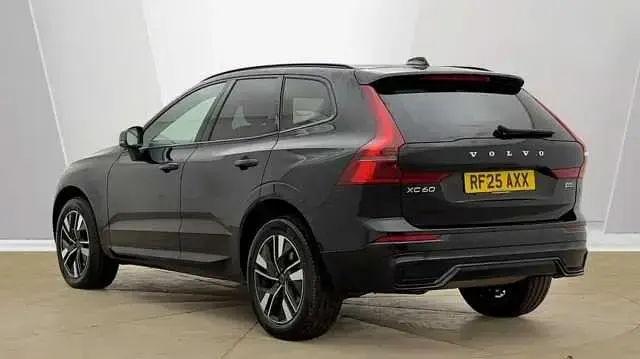 Second-hand Volvo XC60 Plus 247 CP (181 kW) 2026 SUV