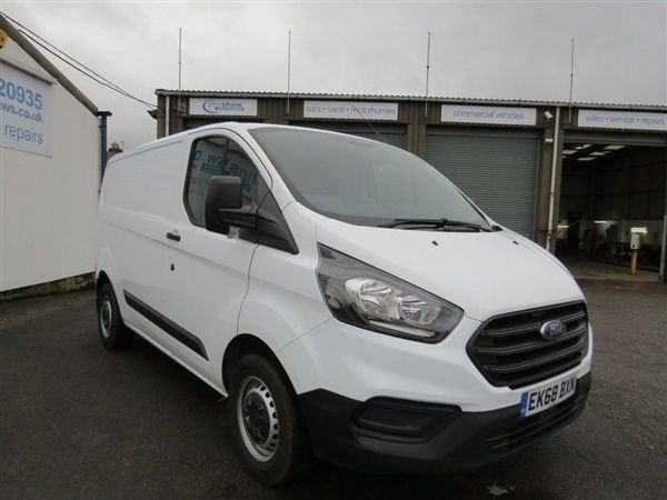 White Used 2018 Ford Transit Custom Van | £15,540 (Expensive) - Image 1/1