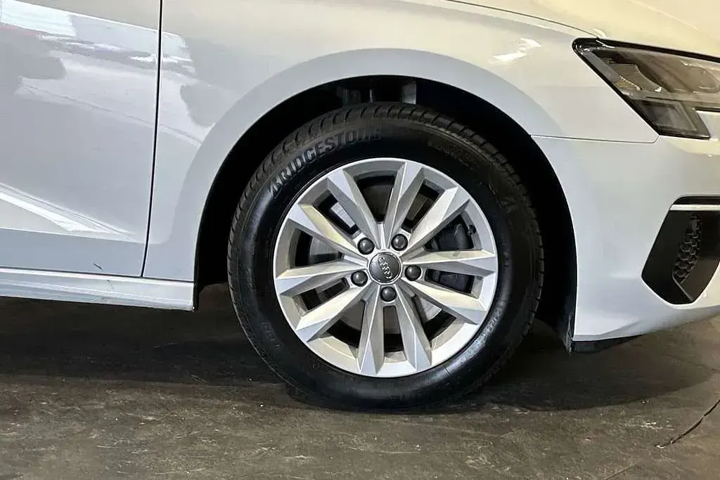 Used Audi A3 147 HP (108 kW) 2020 White Sedan