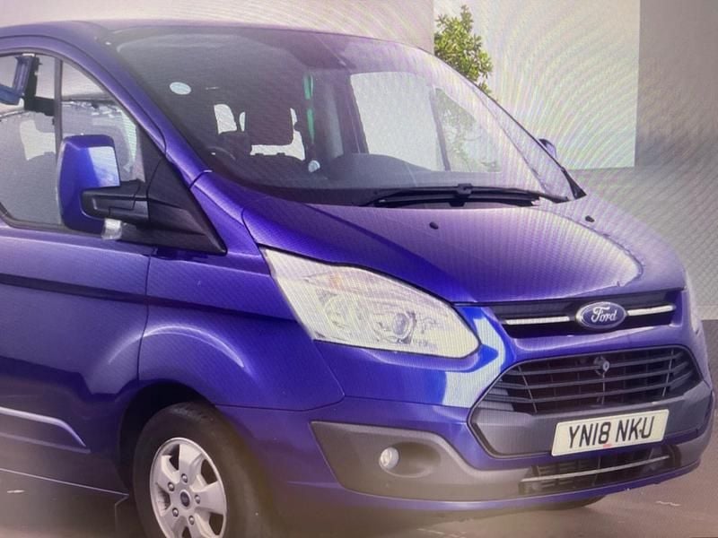 Used Ford Tourneo Custom Titanium 130 HP (95 kW) 2018 Blue Van