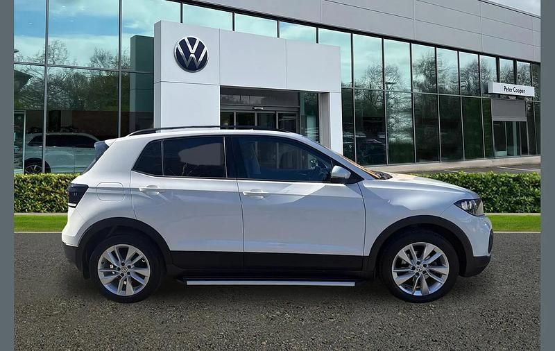 Used VW T-Cross SE 95 HP (69 kW) 2021 White SUV