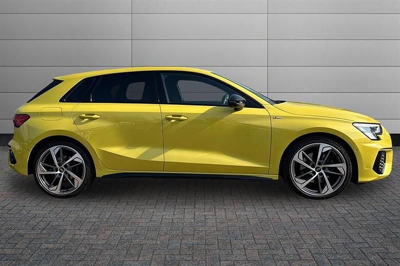 Used Audi A3 Comfort 150 HP (110 kW) 2021 Python yellow Sedan