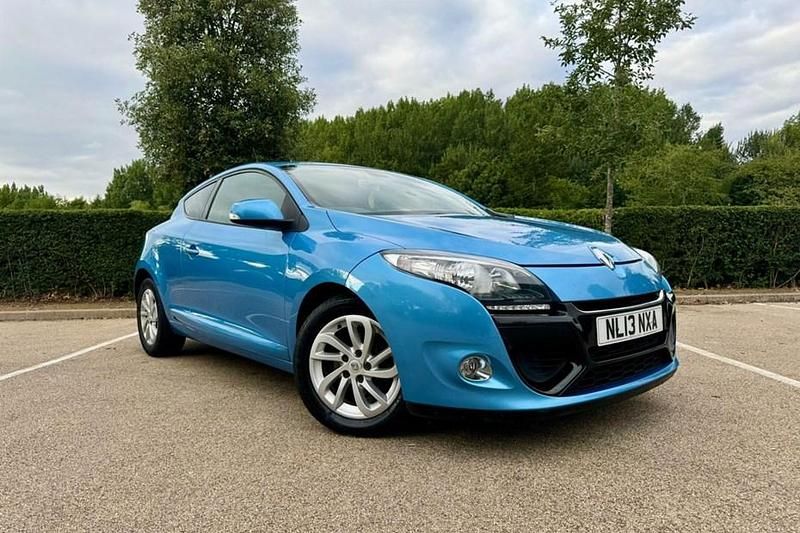 Used 2013 Renault Mégane III Dynamique Coupe | £2,395 (Good price) - Image 1/1