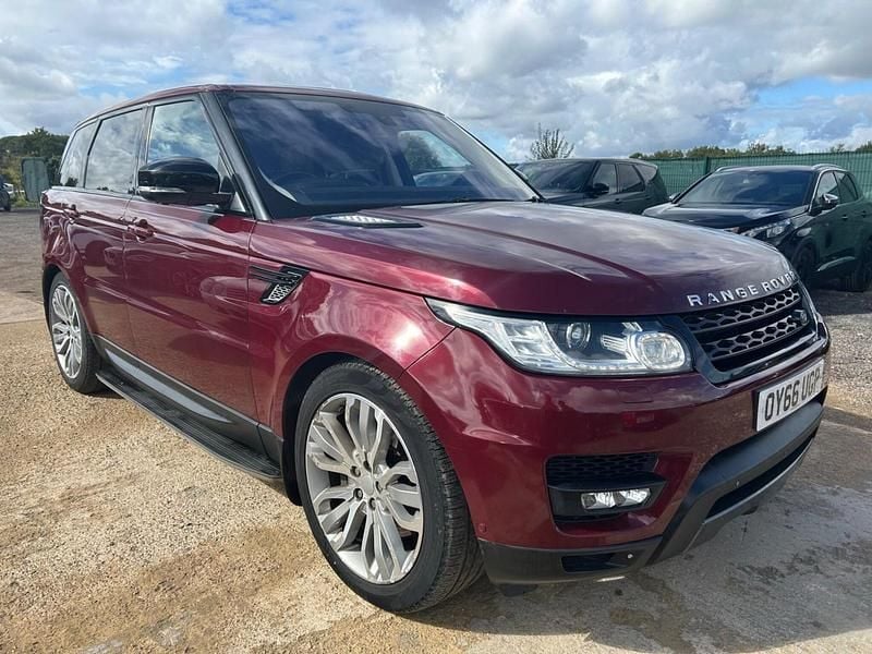 Red Used 2016 Land Rover Range Rover HSE Dynamic SUV | £14,950 (Good price) - Image 1/4