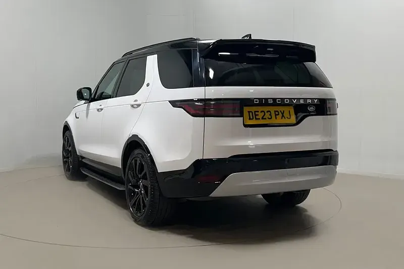 Used Land Rover Discovery 295 HP (216 kW) 2023 White SUV