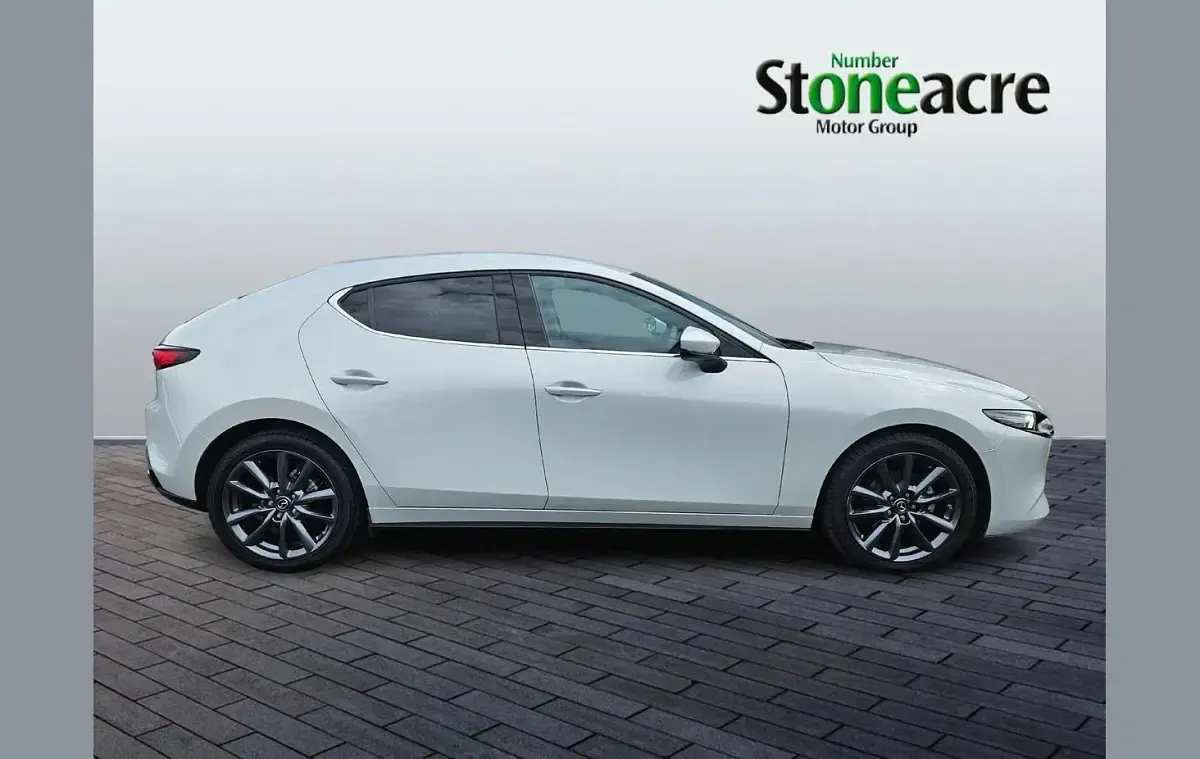 Used Mazda 3 Exclusive-Line 138 HP (101 kW) 2025 White Hatchback