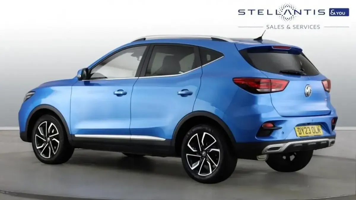 Used MG ZS Exclusive 109 HP (80 kW) 2023 Blue SUV