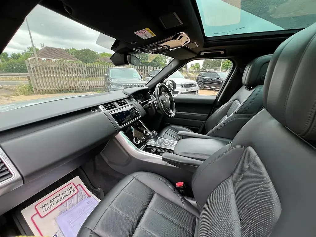 Used Land Rover Range Rover Sport HSE Dynamic 404 HP (297 kW) 2019 Silver SUV
