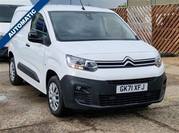 White Used 2021 Citroën Berlingo MPV | £19,199 (Expensive) - Image 1/1