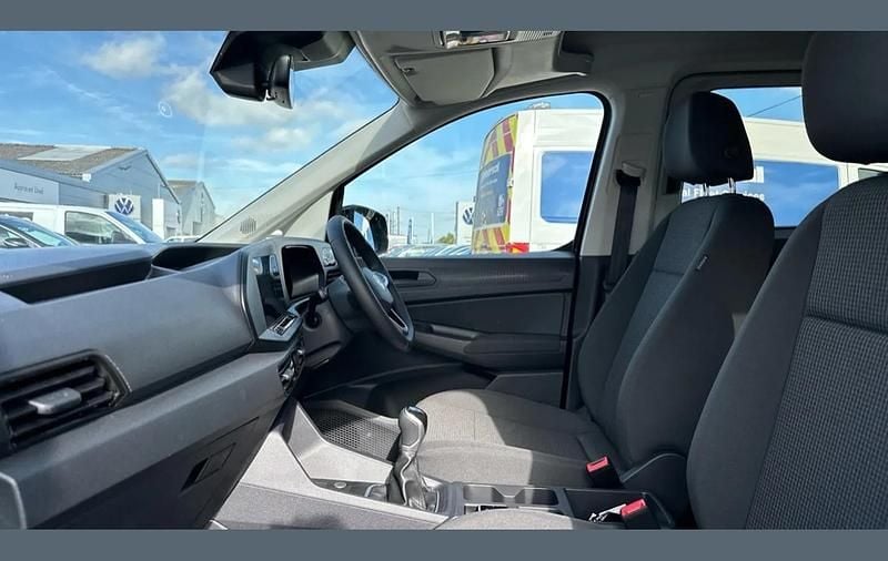 New VW Caddy Maxi 113 HP (83 kW) 2026 Black MPV