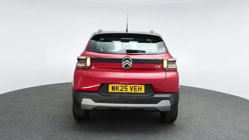 Used Citroën C3 PureTech 101 HP (74 kW) 2025 Red SUV
