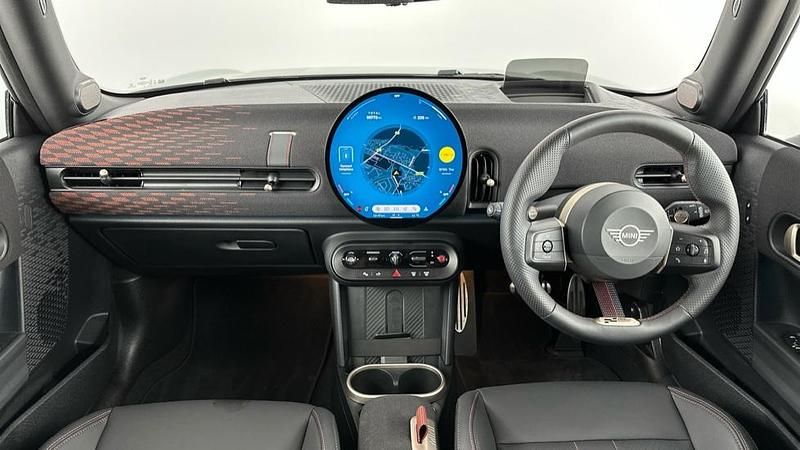 Used Mini John Cooper Works Hatch 228 HP (167 kW) 2025 Green Hatchback