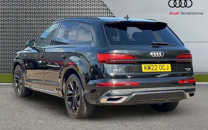 Used Audi Q7 S-Line 231 HP (169 kW) 2024 SUV