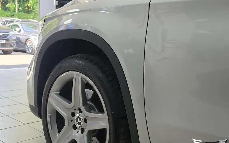 Used Mercedes GLA250 Executive 211 HP (155 kW) 2017 Silver SUV