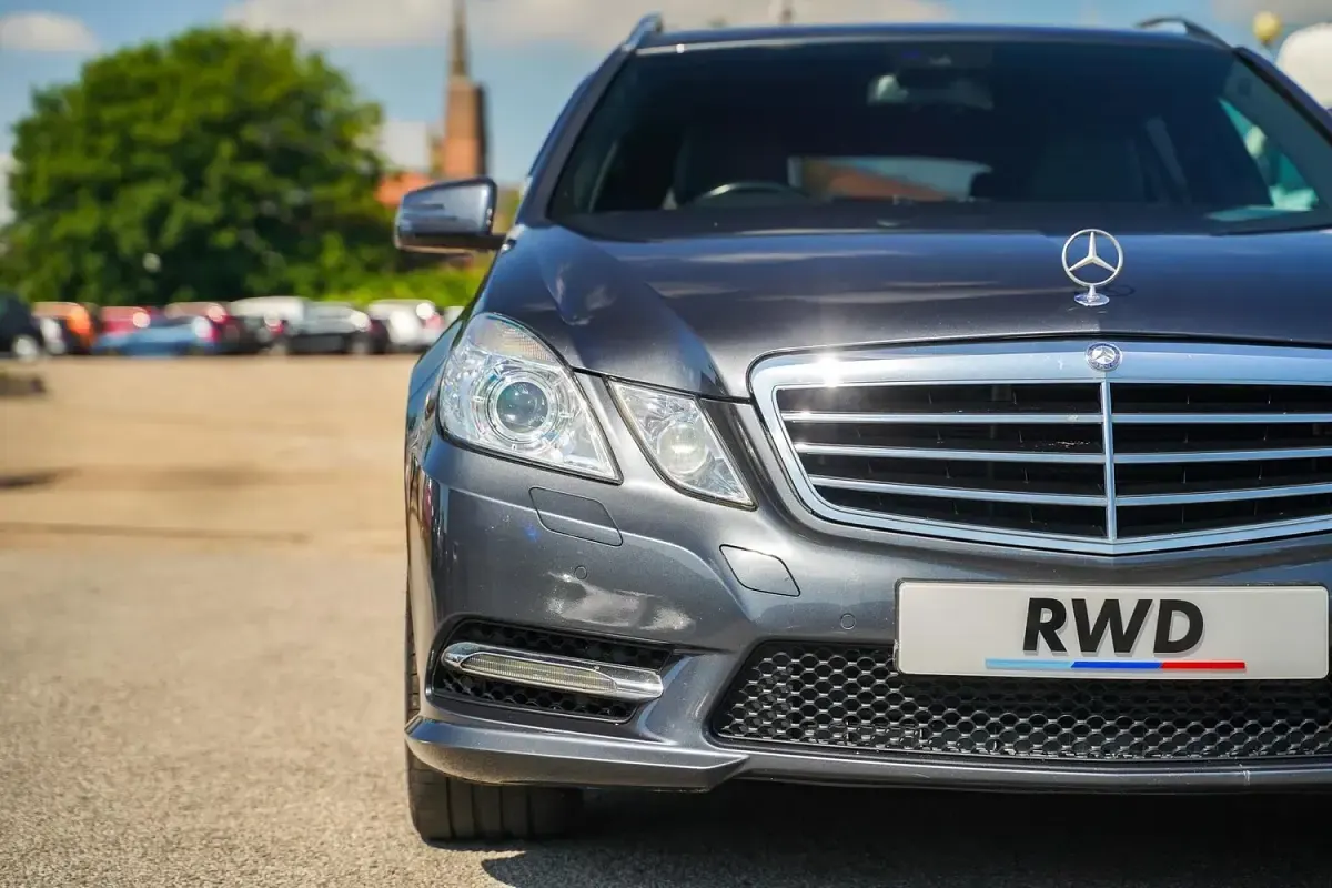 Used Mercedes E220 2013 Grey Estate