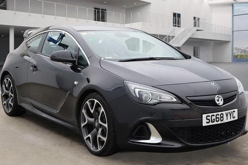 Used 2018 Vauxhall Astra GTC Coupe | £17,995 - Image 1/1