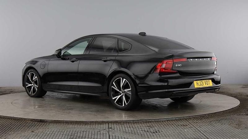 Used Volvo S90 R-Design 386 HP (283 kW) 2021 Onyx black Sedan