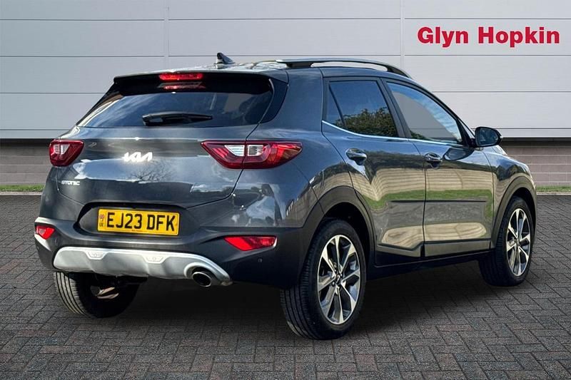 Used Kia Stonic 118 HP (86 kW) 2023 Grey SUV
