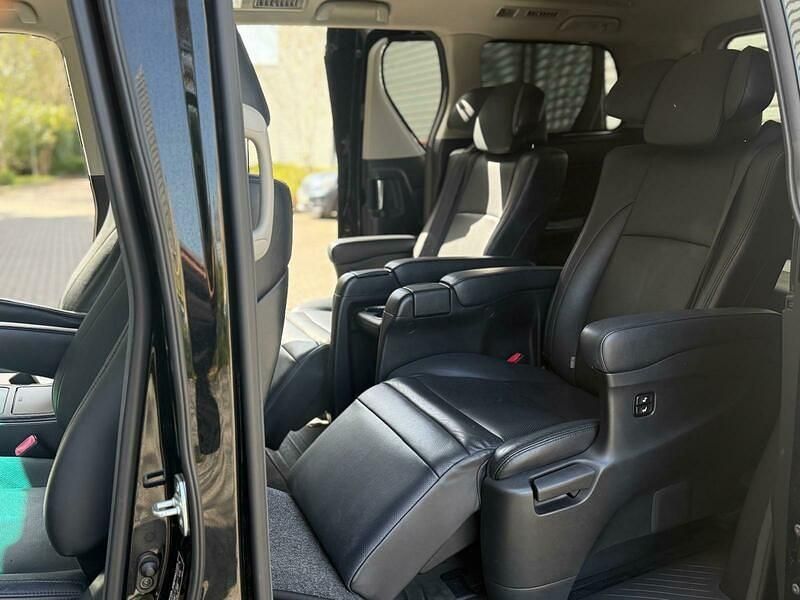 Used Toyota Alphard Cool 2014 Black