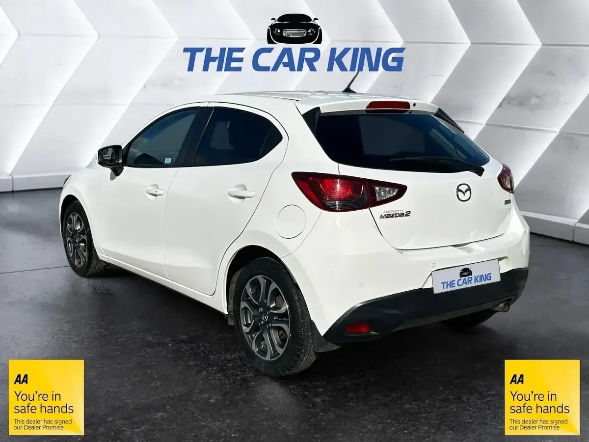 Used Mazda 2 Inclusive 115 HP (84 kW) 2015 White Hatchback