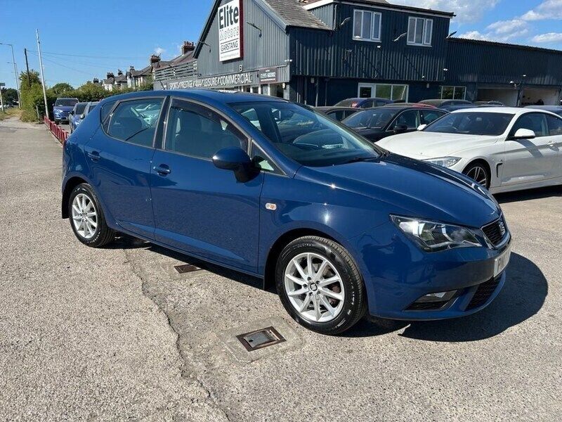 Blue Used 2017 Seat Ibiza SE Hatchback | £7,995 (Fair price) - Image 1/4