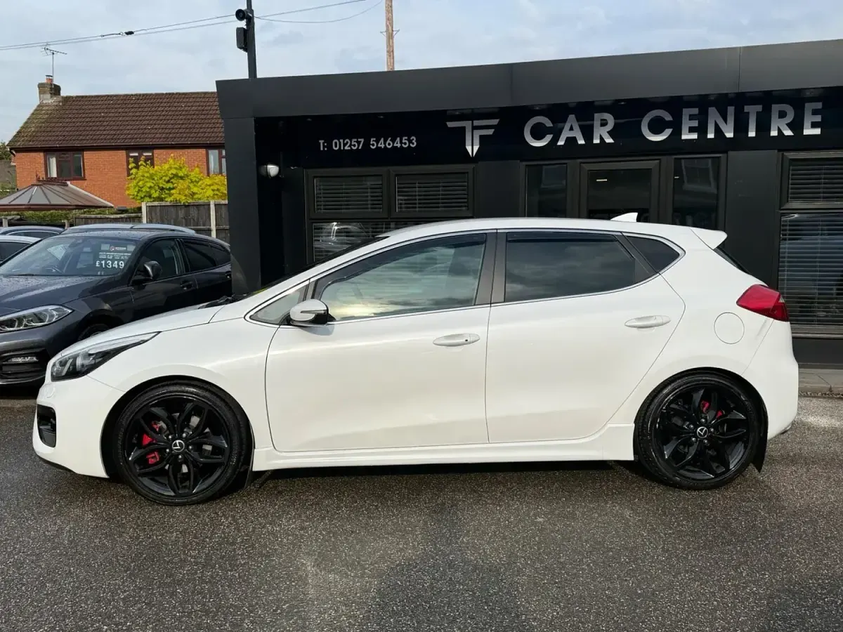 Used Kia Ceed GT GT 2018 White Hatchback