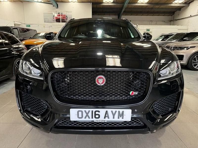 Second-hand Jaguar F-Pace S 300 CP (220 kW) 2016 Negru SUV