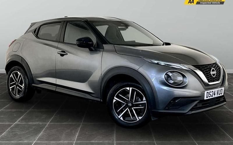 Grey Used 2024 Nissan Juke N-Connecta SUV | £13,995 (Fair price) - Image 1/2