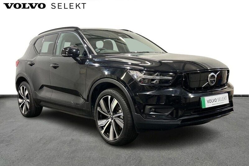 Black Used 2022 Volvo XC40 Pro SUV | £25,000 (Good price) - Image 1/3