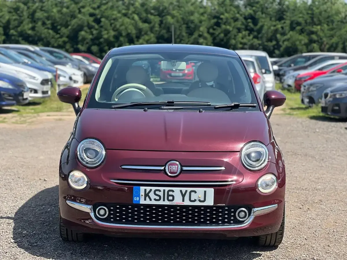 Used Fiat 500 Lounge 69 HP (50 kW) 2016 Red Hatchback