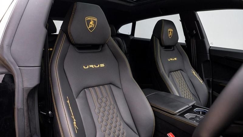 Used Lamborghini Urus 666 HP (489 kW) 2023 Black SUV