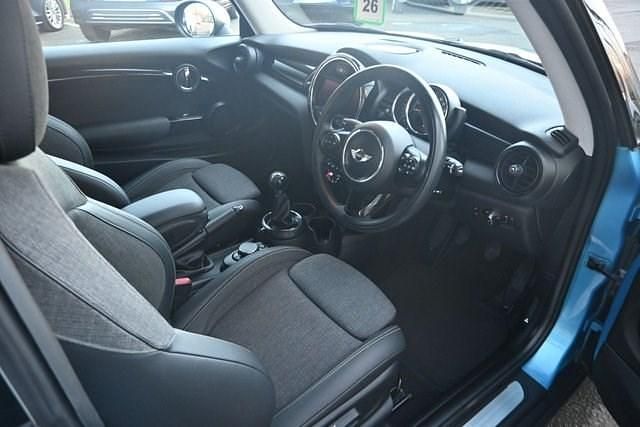 Used Mini Cooper S Hatch 192 HP (141 kW) 2015 Blue Hatchback