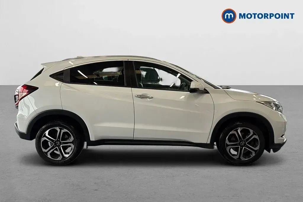 Used Honda HR-V EX 2018 White SUV