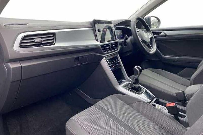 Used VW T-Roc Match 150 HP (110 kW) 2025 Pure white SUV