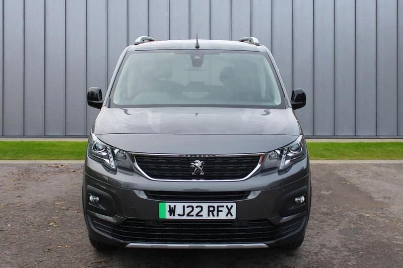 Grey Used 2022 Peugeot e-Rifter Allure Premium MPV | £16,269 - Image 1/4