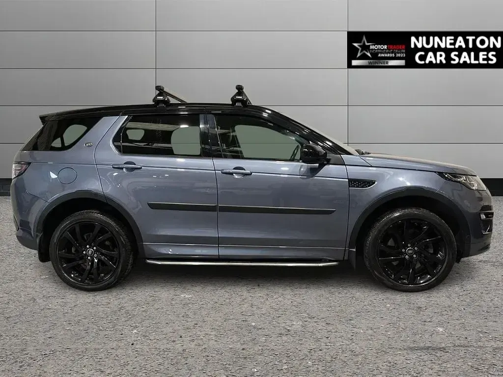 Used Land Rover Discovery Sport HSE Dynamic 240 HP (176 kW) 2018 Blue SUV