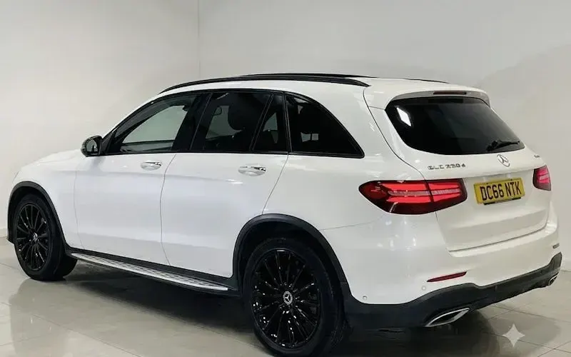 Used Mercedes GLC220 AMG Line Premium 170 HP (125 kW) 2018 SUV