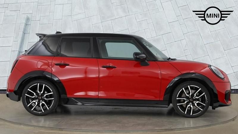 Used Mini Cooper S Hatch 201 HP (147 kW) 2024 Red Hatchback