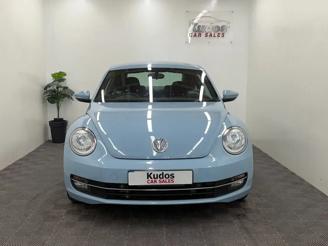 Used VW Beetle Design 150 HP (110 kW) 2015 Blue Hatchback