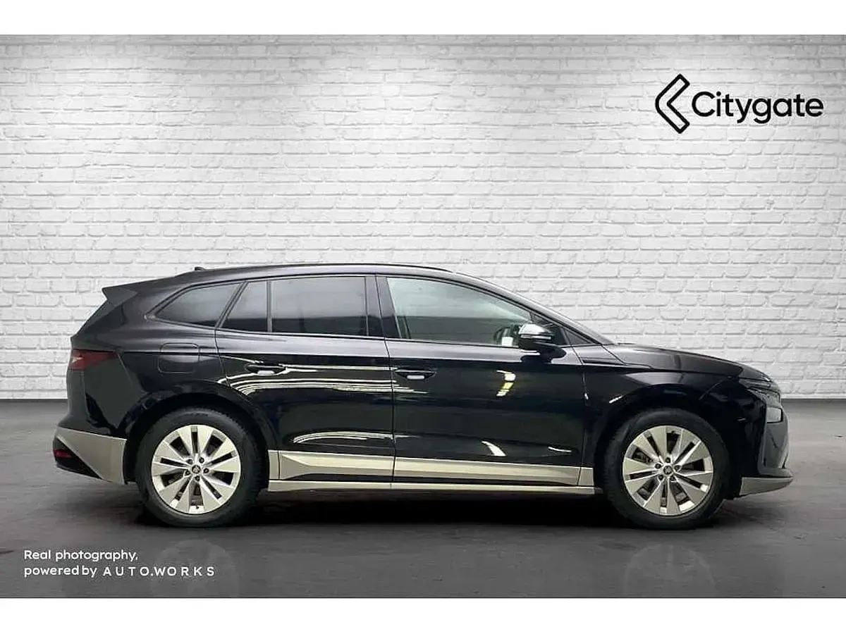 Used Skoda Enyaq iV SE L 110 kW (150 HP) 2025 Black magic pearl effect SUV