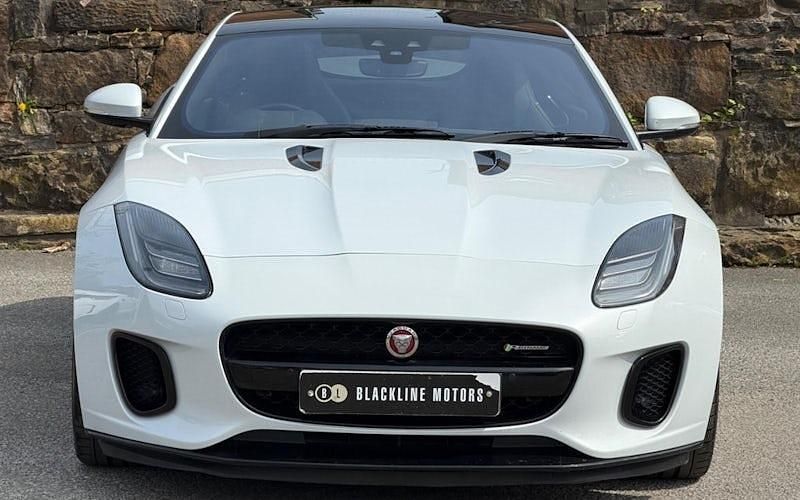 Used Jaguar F-Type R-Dynamic 300 HP (220 kW) 2019 Coupe