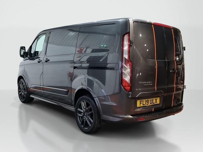 Used Ford Transit Custom Sport 170 HP (125 kW) 2019 Grey Van